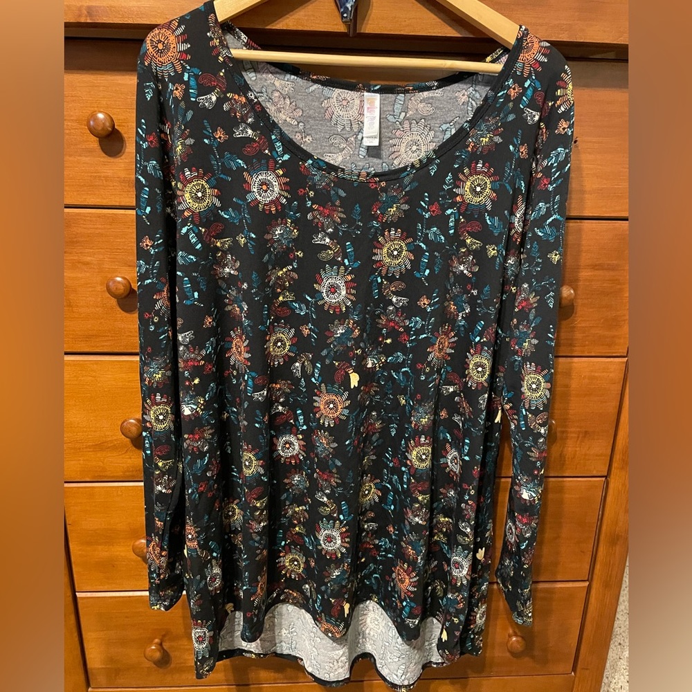 Multi color top